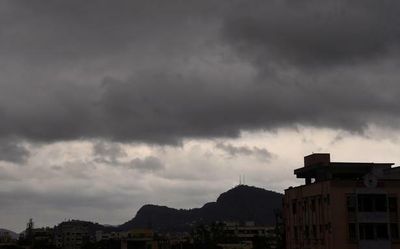 Odisha, Andhra Pradesh on alert over cyclone Asani