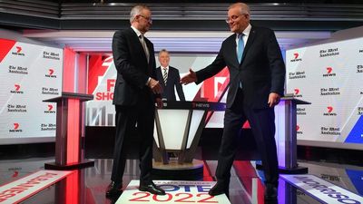 Federal election: Scott Morrison and Anthony Albanese face off in final debate before election — as it happened