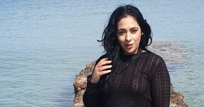 Business owner 'bans' male clients after receiving creepy messages asking for feet snaps