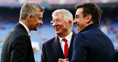 Sir Alex Ferguson and Gary Neville's comments give Erik ten Hag a Man United conundrum