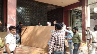 Anti-encroachment drive in south Delhi; action in Seelampur stalled due to lack of police personnel