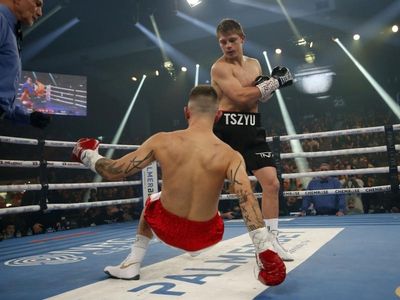 Nikita Tszyu in brutal boxing display