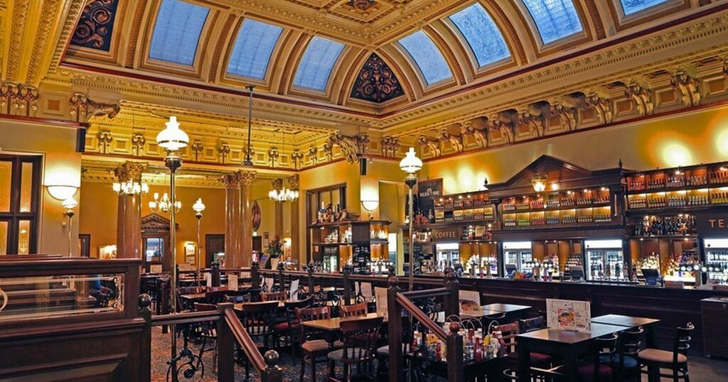Every Wetherspoons in Edinburgh ranked from worst to…