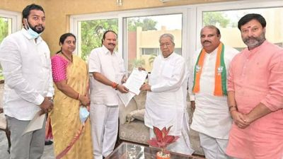 Andhra Pradesh: BJP leaders urge governor to ensure law and order