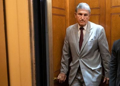 Sen Joe Manchin will vote against Democrats’ abortion legislation but ‘would vote for Roe v Wade codification’