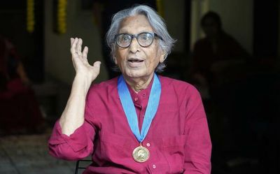 B.V. Doshi conferred with Royal Gold Medal 2022