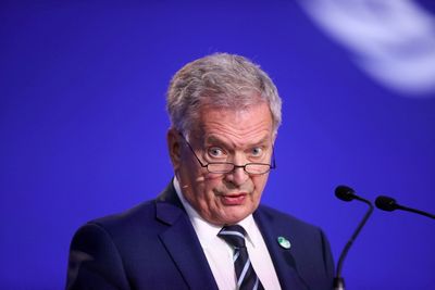 Finland's President tells Putin to look in the mirror