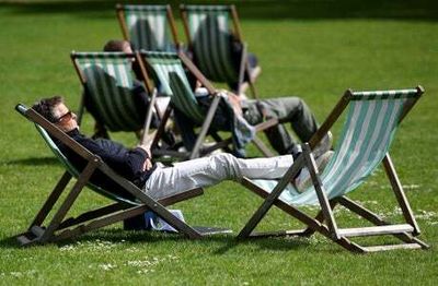 Summer is here! South-east set to bask in 24C temperatures today as hot air sweeps in