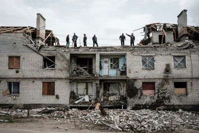 Moscow urged to annex Kherson, claims Kyiv bombed Russia town