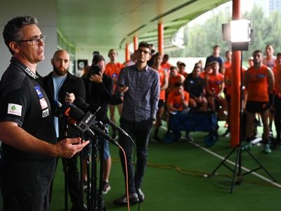 Cameron quits as Giants coach in AFL