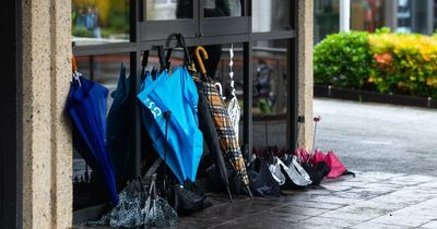 'Wet, damp day' as rain sleets Canberra streets with weekend falls likely
