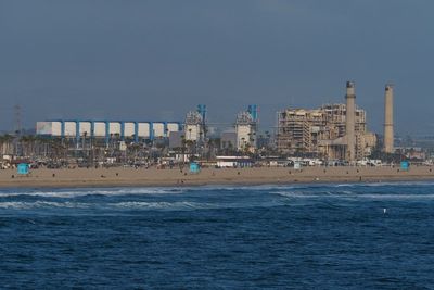 Amid drought, California desalination project at crossroads