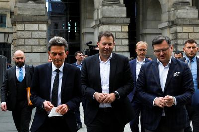 In Berlin, Ukraine's Kuleba welcomes positive changes in Germany's position