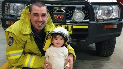 Firefighters who died in Green Wattle Creek bushfire remembered as loving fathers, community members