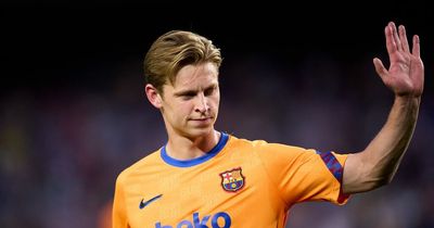 What Frenkie de Jong transfer would mean for Manchester United midfield rebuild