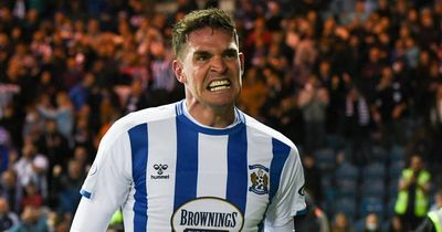 Kyle Lafferty signs new Kilmarnock deal as striker gears up for Scottish Premiership