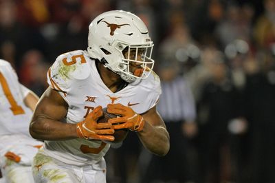 2023 NFL draft film room: Texas RB Bijan Robinson