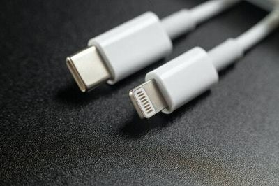 Reliable Apple leaker says iPhone 15 will ditch Lightning port for USB-C