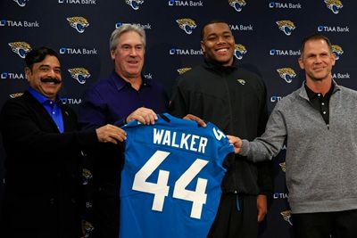 Jaguars sign No. 1 NFL draft pick, former Georgia football pass rusher Travon Walker