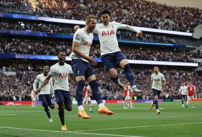 Tottenham vs Arsenal LIVE: Premier League result, final score & reaction as Son and Kane punish 10-man Gunners
