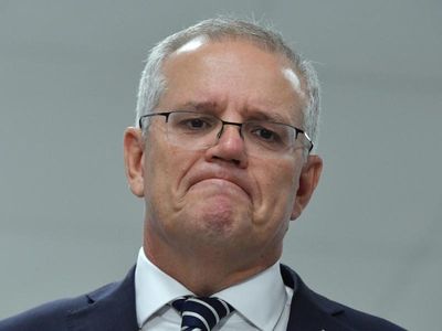 PM pivots to counter character attacks