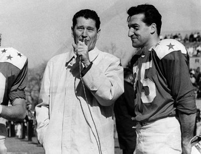 Patriots legend Gino Cappelletti dies at 89