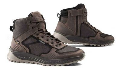 Gianni Falco Introduces Ace Motorcycle Sneakers