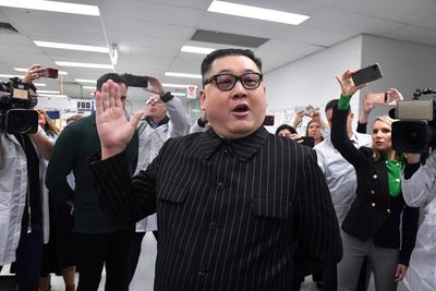 Kim Jong Un lookalike disrupts Australian election campaign