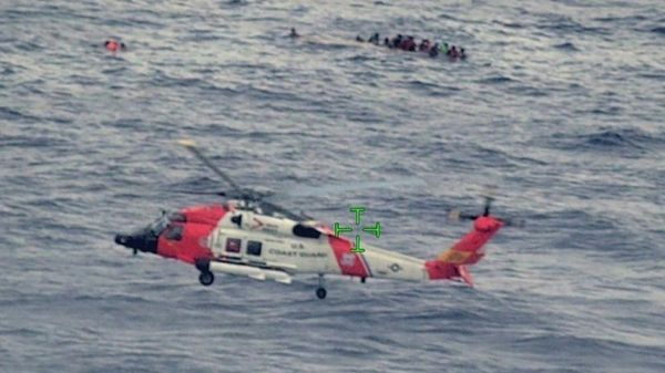 Rescuers search for survivors after 11 dead in Puerto Rico boat wreck