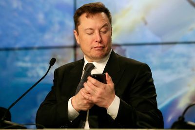 Elon Musk says Twitter deal 'temporarily on hold'