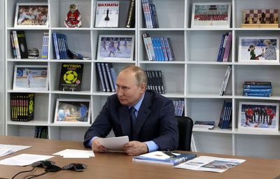 Putin discusses Finland and Sweden's NATO plans with Security Council - RIA