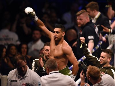 ‘It’s time to hang up my gloves’: Amir Khan announces retirement from boxing