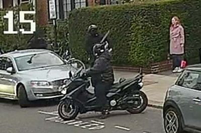 Terror in Chelsea: machete robber ambushes lawyer for his watch