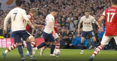 Arsenal supporters have spotted why Harry Kane's second Tottenham goal should not have counted