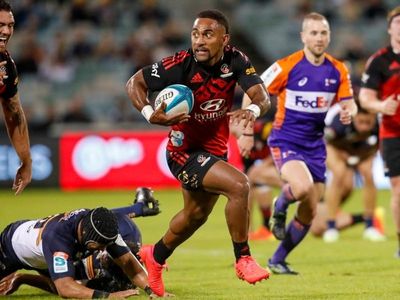 Crusaders down Brumbies in mighty tussle