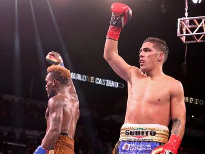 Is Charlo vs Castano on TV this weekend? Start time and how to watch fight