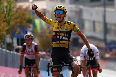 Jumbo's Bouwman wins hilly Giro stage 7 as Lopez retains lead
