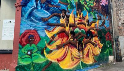 In West Side mural, a dancing garden aims to show we all should have a chance to ‘bloom’