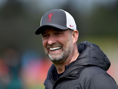 Jurgen Klopp: ‘You could write books about Liverpool squad’s resilience’