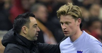 Xavi 'endorses' Frenkie de Jong move amid Manchester United interest and more rumours