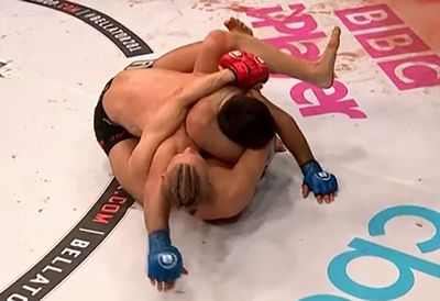 Bellator 281 video: Oliver Enkamp comes from behind to submit Mark Lemminger with buggy choke