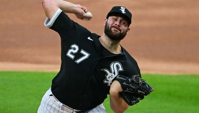 White Sox’ Lucas Giolito goes on COVID list