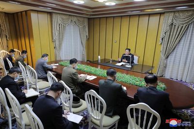 North Korea confirms first COVID death; 350,000 reporting ‘fever’