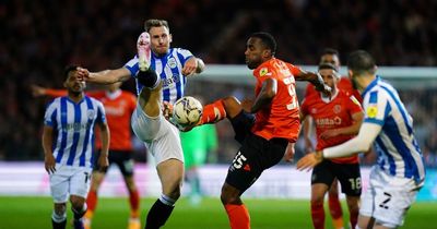 Former Nottingham Forest man blows 'glorious opportunity' as manager makes play-off penalty claim