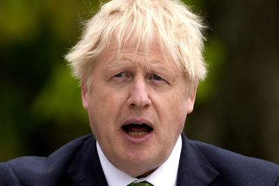 Unions to meet Government officials as anger grows over civil service job cuts