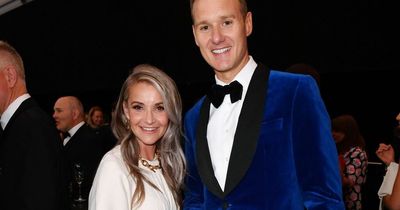 Helen Skelton cosies up to Dan Walker in first appearance since split