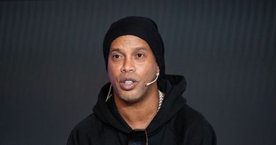 Ronaldinho asks questions of PSG fans over Lionel Messi and Neymar treatment