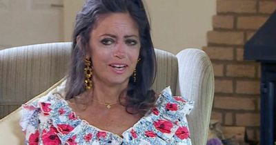The bowel cancer 'signs' which Deborah James experienced before she was diagnosed