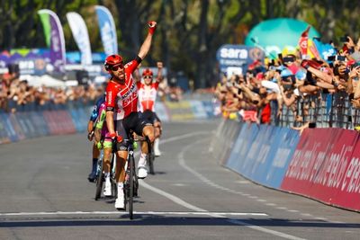 Belgian De Gendt rolls back the years with Giro eighth stage win