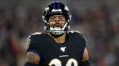 Earl Thomas Arrested for Violating Protective Order